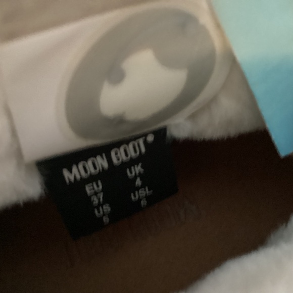 Moon Boot® Luna Low Faux Shearling Lined Boot (Women), size EU 37, $250 - Picture 9 of 15